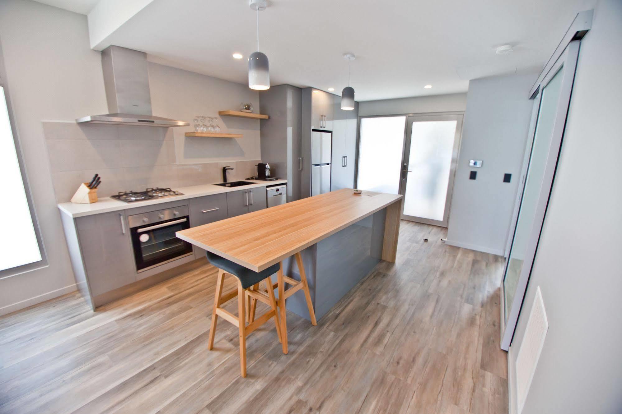 דבנפורט Waterfront Apartments מראה חיצוני תמונה