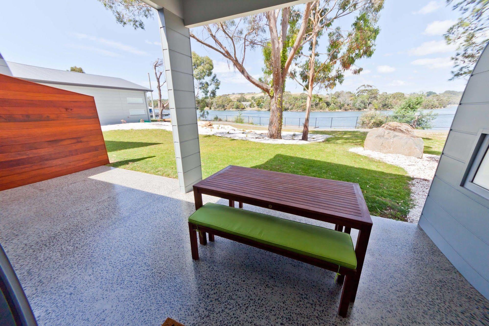 דבנפורט Waterfront Apartments מראה חיצוני תמונה